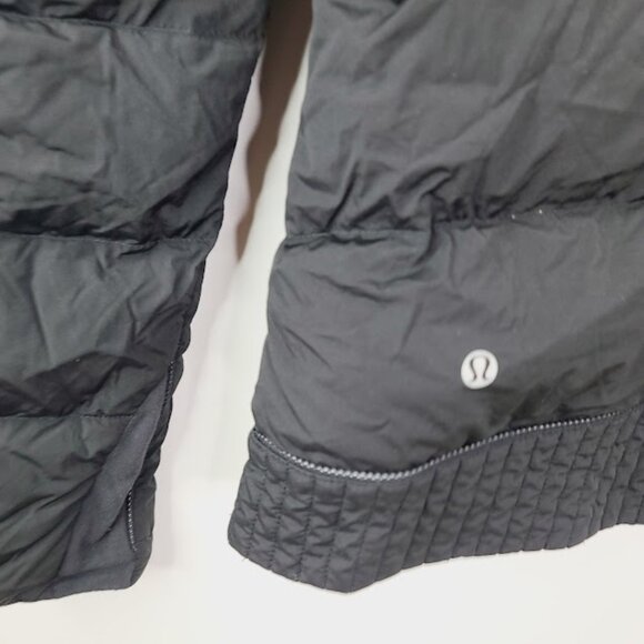 Lululemon Women's Black Fluffed Up Quilted Hooded Winter Puffer Jacket Size 6 - Picture 5 of 7